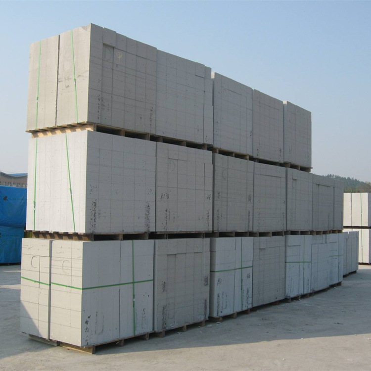 小金宁波台州金华厂家：加气砼砌块墙与粘土砖墙造价比照分析